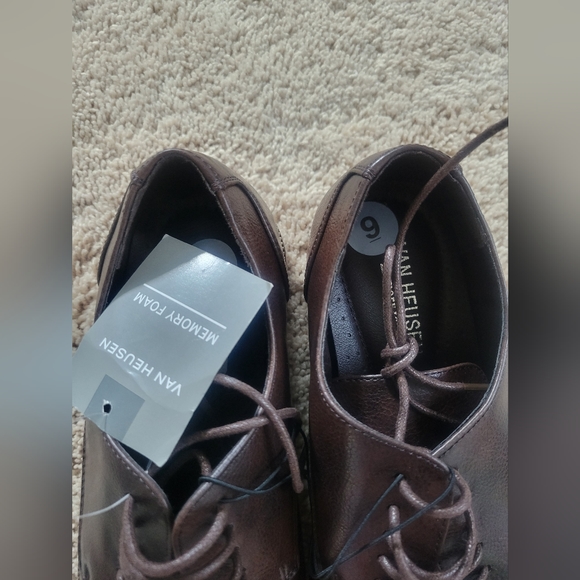 Van Heusen memory foam 9 M dress shoes - Picture 2 of 5